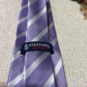 Stafford Lavender and Silver Striped Tie